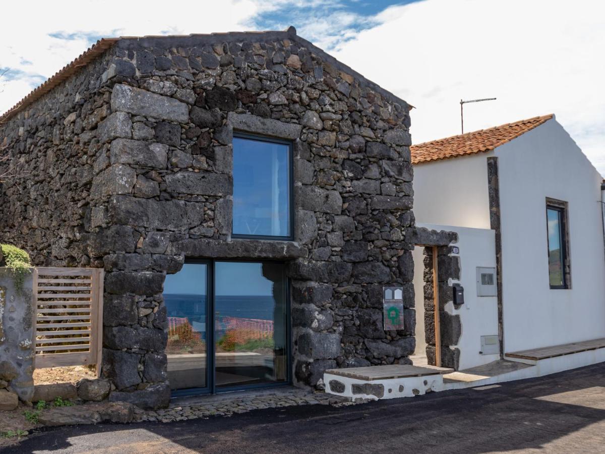 Praia da Graciosa Portas Do Ilheuヴィラ エクステリア 写真